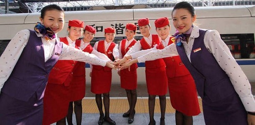 讀高鐵乘務專業(yè)年齡大后會不會被辭退？