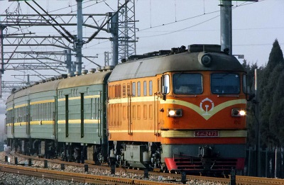 中專學內燃機車專業(yè)能開火車嗎