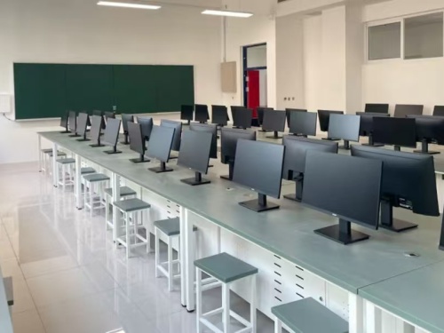 初中畢業(yè)男生學(xué)什么技術(shù)類專業(yè)好？