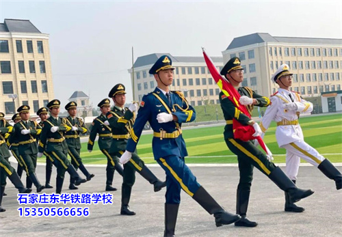 石家莊東華鐵路學(xué)校管的嚴(yán)嗎？可以隨便出入學(xué)校嗎？