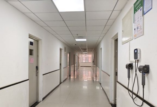 石家莊東華鐵路學(xué)校宿舍能洗澡嗎？