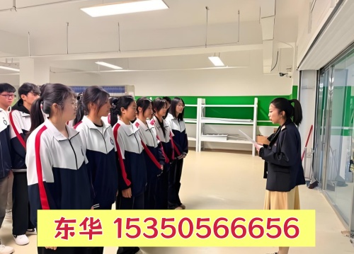 石家莊鐵路中專學(xué)校哪個管理嚴格？